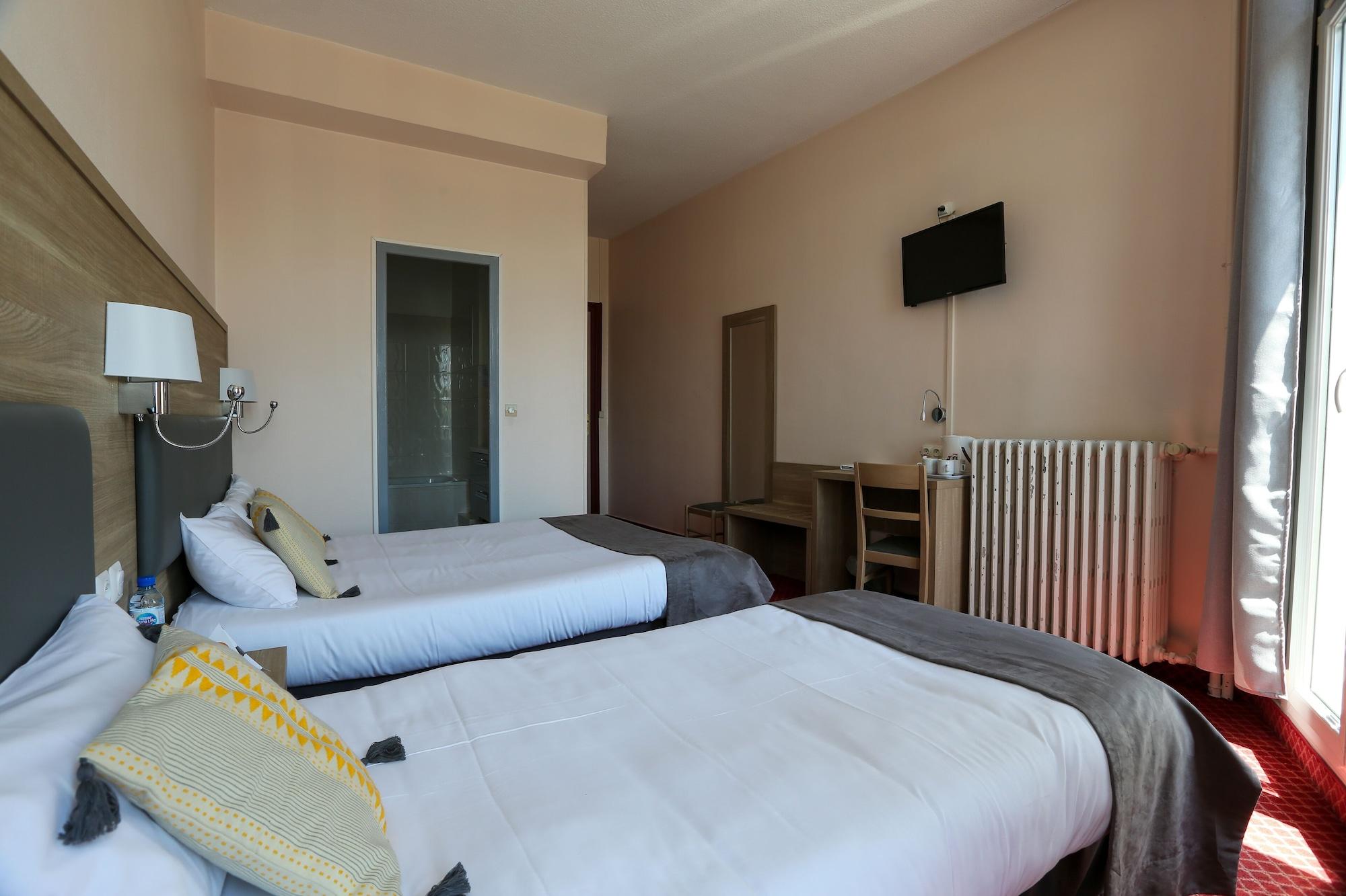 Brit Hotel Bleu Nuit Saintes Luaran gambar