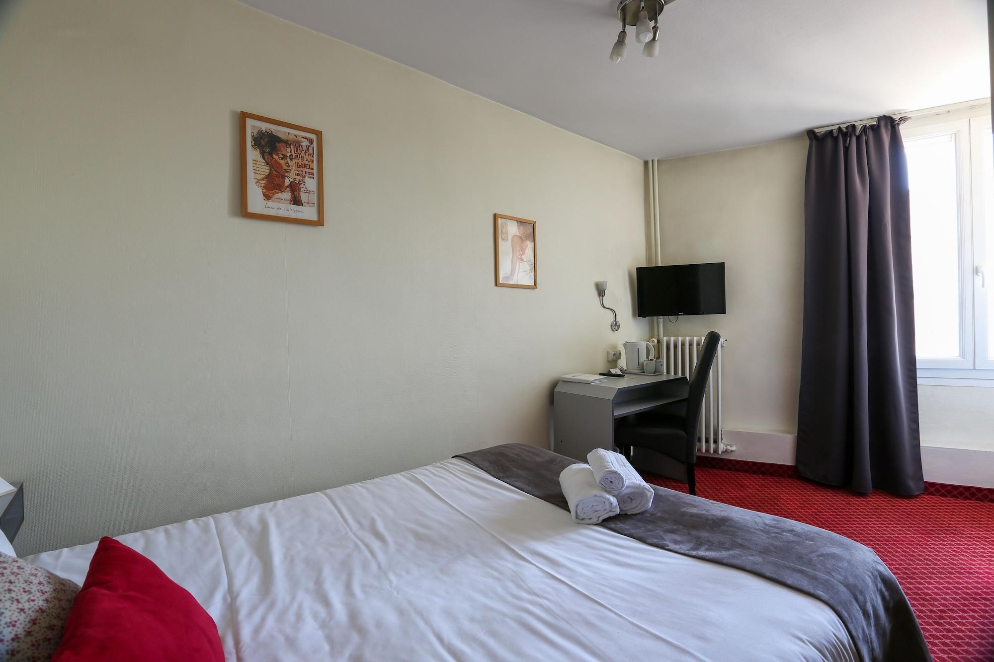 Brit Hotel Bleu Nuit Saintes Luaran gambar