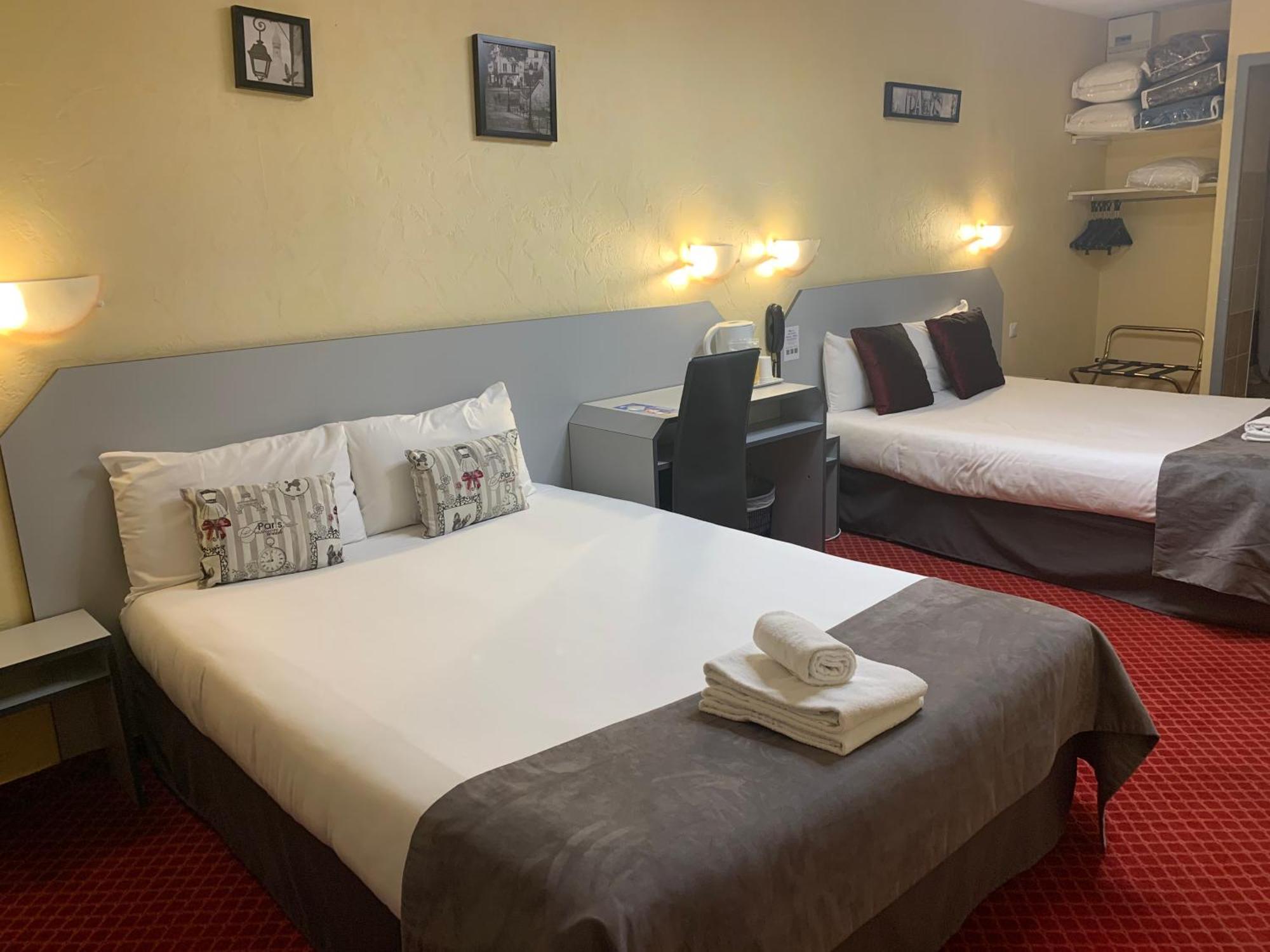 Brit Hotel Bleu Nuit Saintes Luaran gambar
